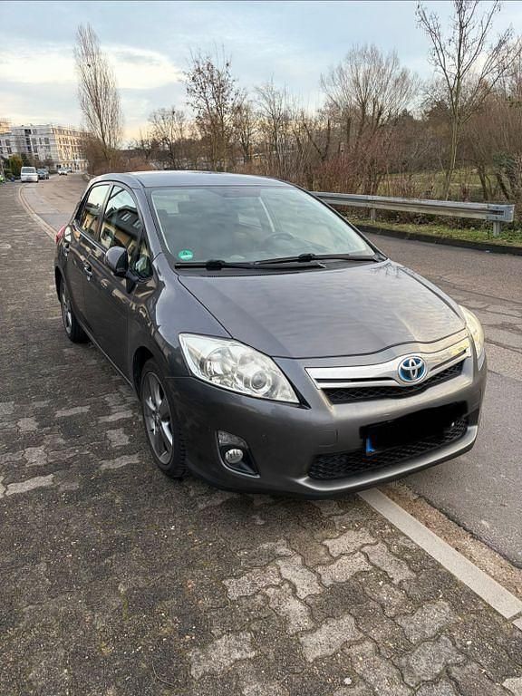Grau Gebraucht 2012 Toyota Auris Hybrid Kleinwagen | 8.900 € (Fairer Preis) - Bild 1/4