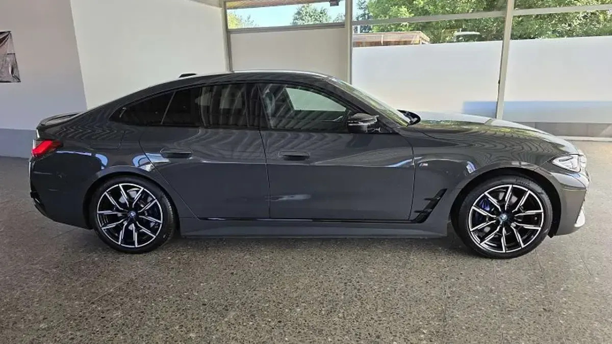 Gebraucht BMW i4 Performance 400 kW (544 PS) 2024 Grau Limousine