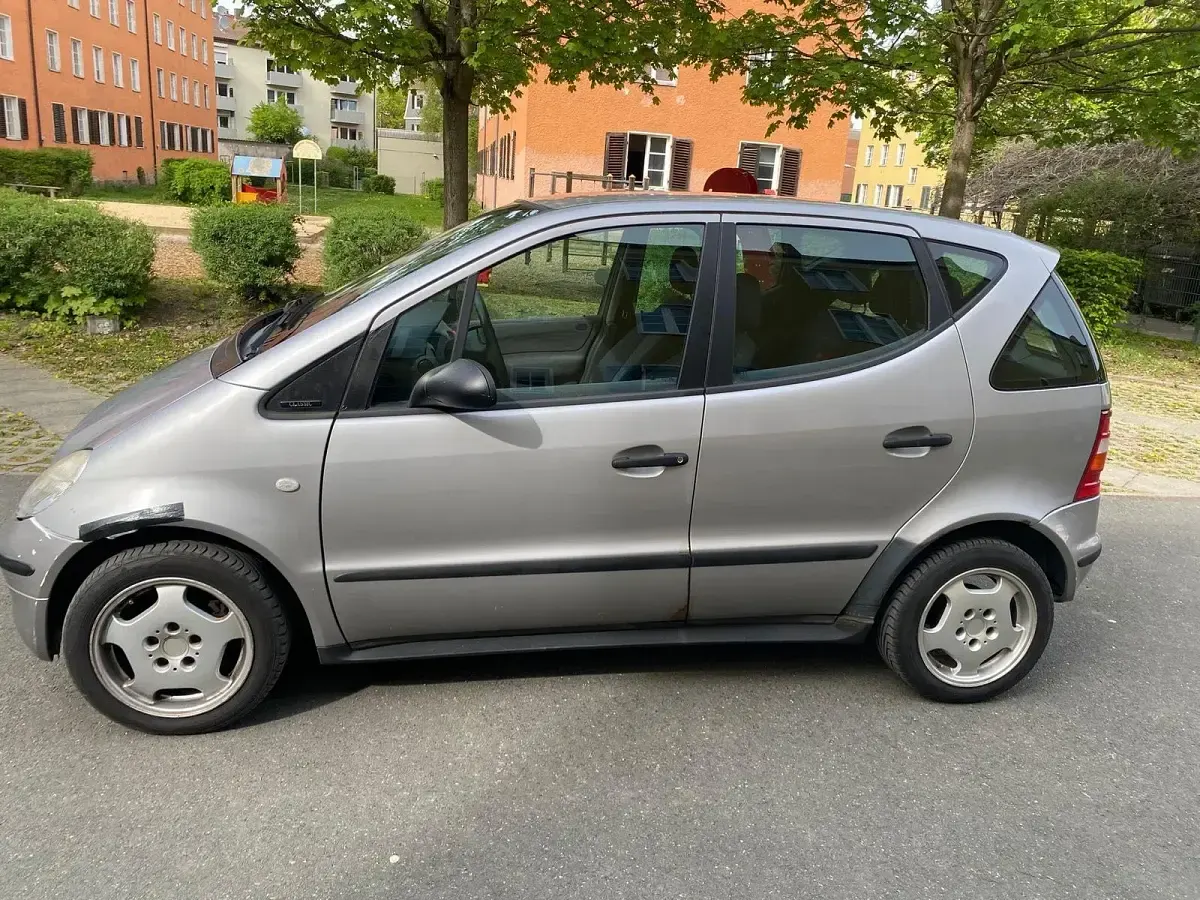 Gebraucht Mercedes A170 100 PS (73 kW) 2001 Andere farben Kleinwagen