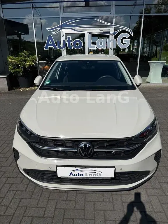 Gebraucht VW Taigo 95 PS (69 kW) 2023 Grau SUV