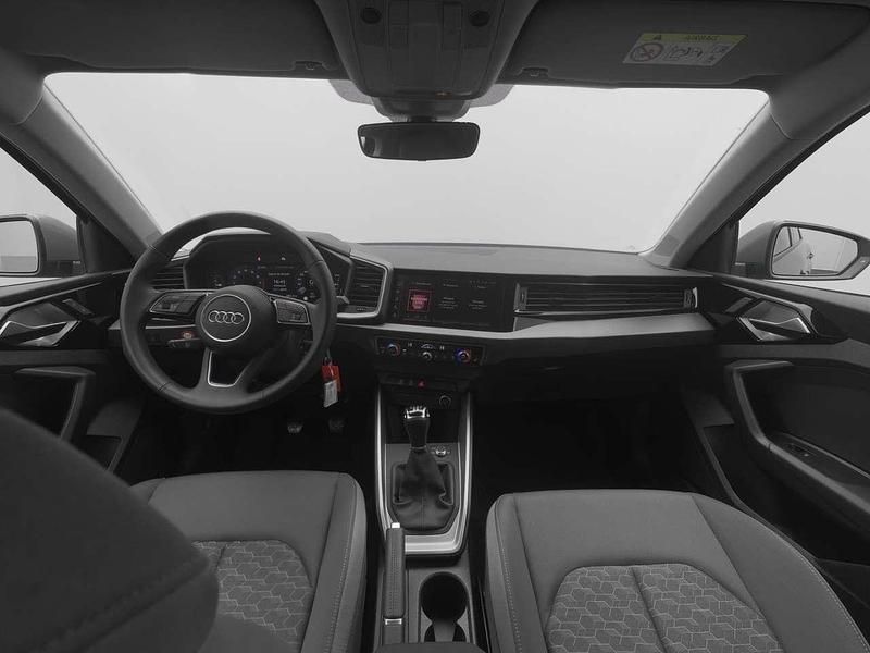 Gebraucht Audi A1 S-Line 95 PS (69 kW) 2025 Chronosgrau metallic Limousine