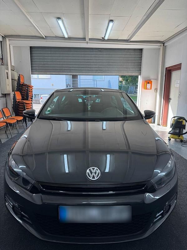 Braun Gebraucht 2009 VW Scirocco Coupé | 11.790 € - Bild 1/4
