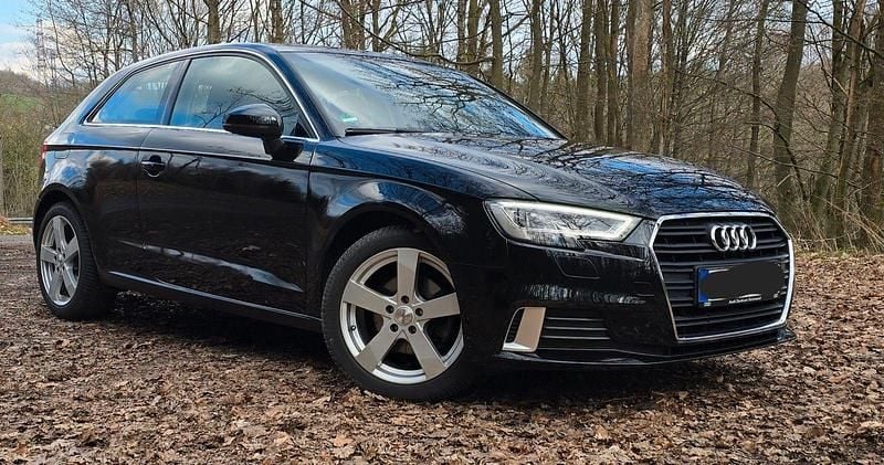 Gebraucht Audi A3 Ambiente 110 PS (80 kW) 2016 Schwarz Kombi