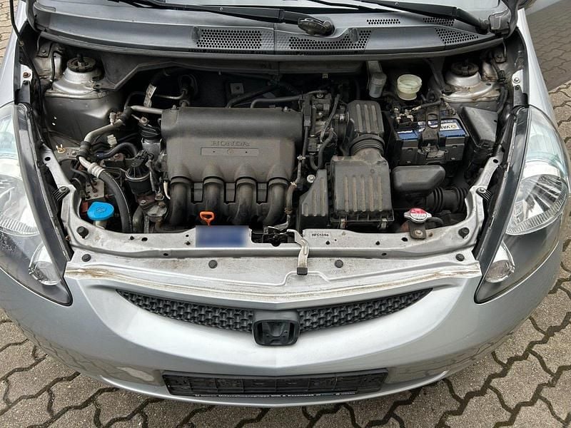 Gebraucht Honda Jazz 84 PS (61 kW) 2005 Silber Kleinwagen