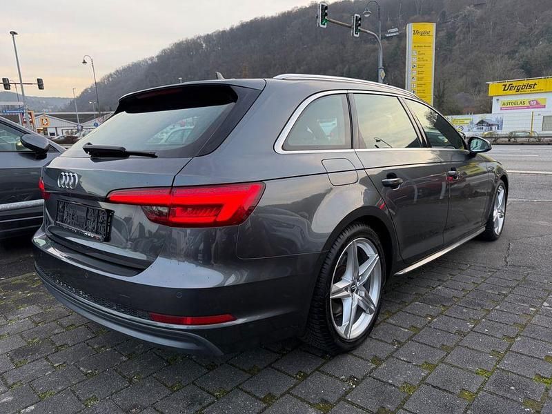 Gebraucht Audi A4 S-Line 190 PS (139 kW) 2016 Grau Kombi