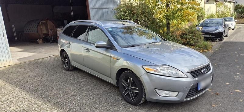 Gebraucht Ford Mondeo Ambiente 125 PS (91 kW) 2009 Grau Kombi