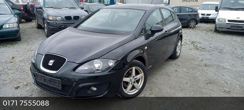 Usata Seat Leon Copa 105 CV (77 kW) 2012 Nero Berlina
