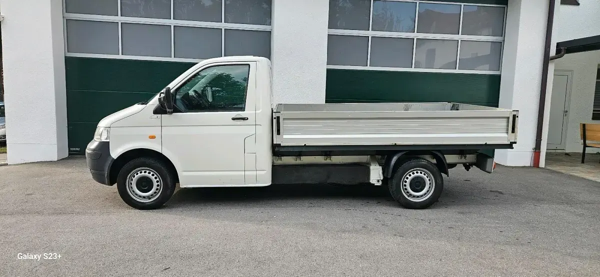 Gebraucht VW T5 105 PS (77 kW) 2007 Weiß Van