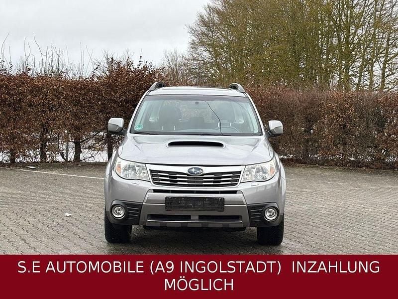 Gebraucht Subaru Forester Comfort 147 PS (108 kW) 2010 Grau SUV