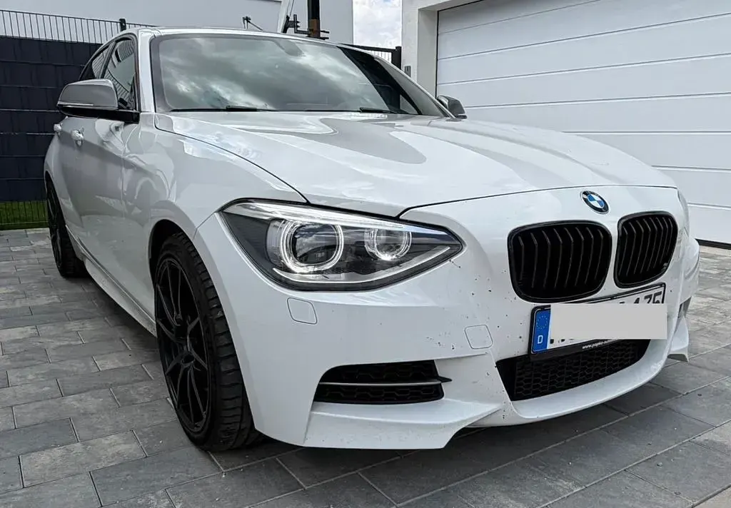 Usata BMW 135 Efficient Dynamics 320 CV (235 kW) 2013 Bianco Utilitaria