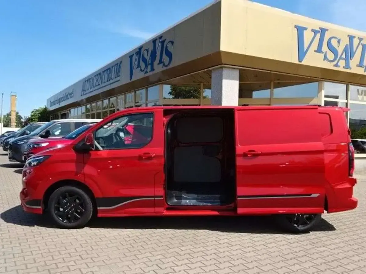 Neu Ford Transit Custom Sport 170 PS (125 kW) 2025 Andere Van