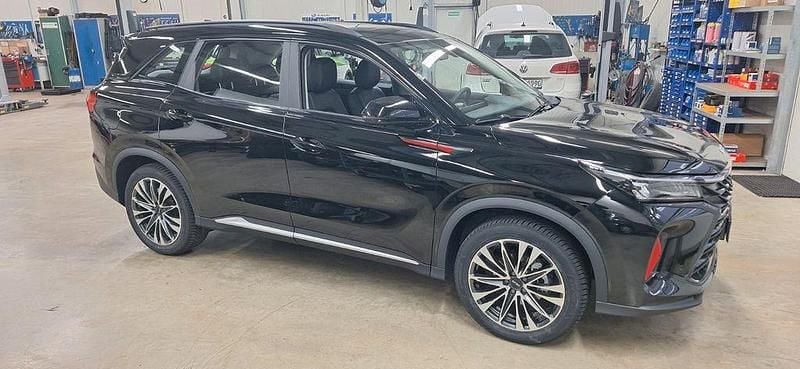 Gebraucht DFSK Fengon 177 PS (130 kW) 2025 Schwarz Limousine