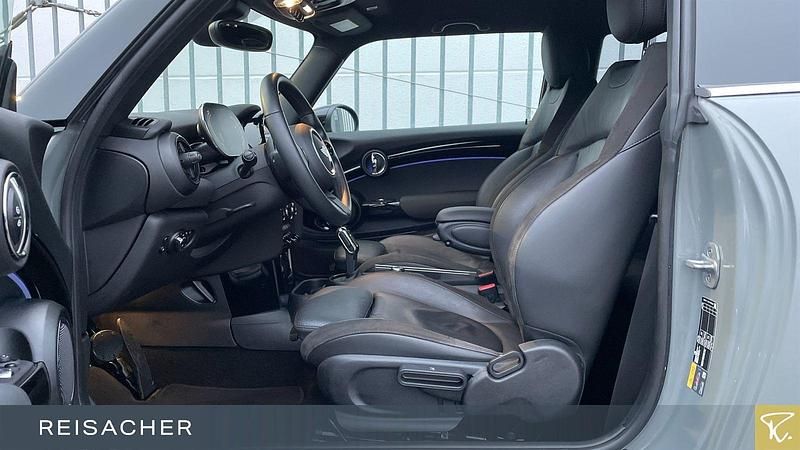 Gebraucht Mini Cooper Coupé Classic 135 kW (184 PS) 2022 Moonwalk grey metallic Coupé