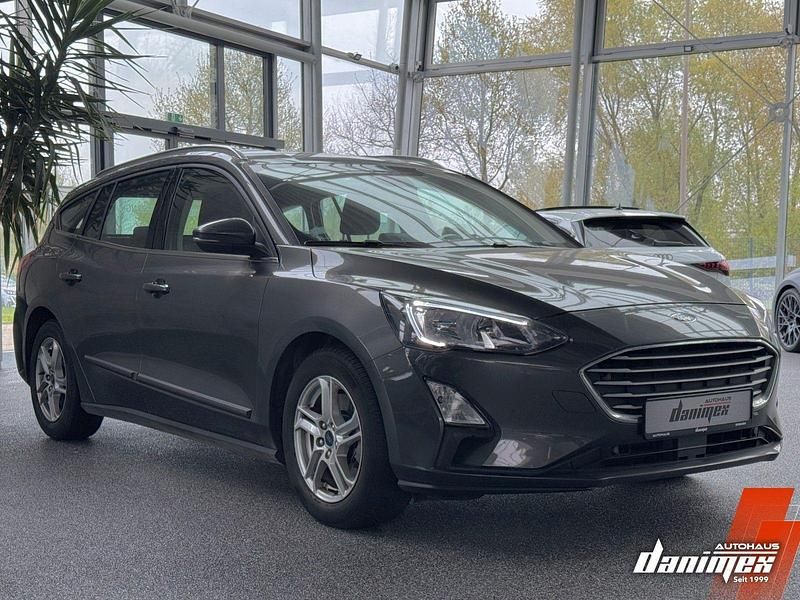 Gebraucht Ford Focus Cool & Connect 120 PS (88 kW) 2019 Grau Kombi