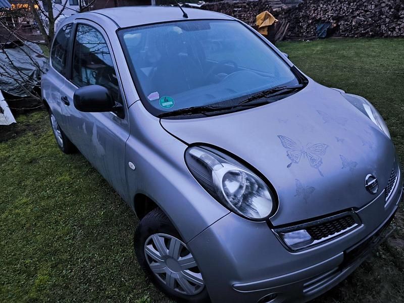 Silber Gebraucht 2010 Nissan Micra Kleinwagen | 1.550 € (Superpreis) - Bild 1/4