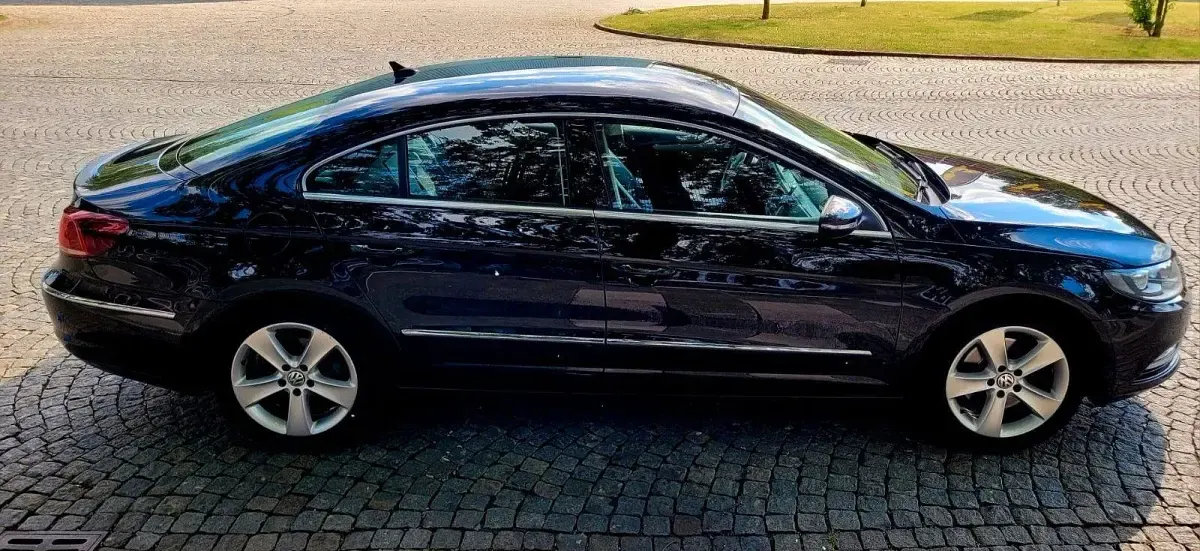 Gebraucht VW Passat 160 PS (117 kW) 2012 Schwarz Coupé