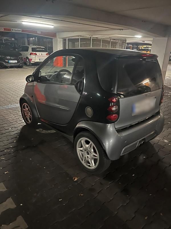Gebraucht Smart ForTwo Coupé 62 PS (45 kW) 2001 Schwarz Coupé