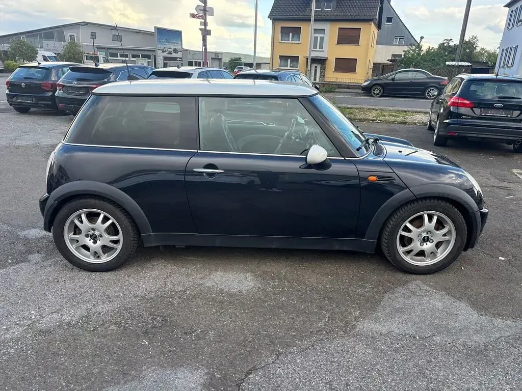 Gebraucht Mini Cooper 116 PS (85 kW) 2004 Schwarz Kleinwagen