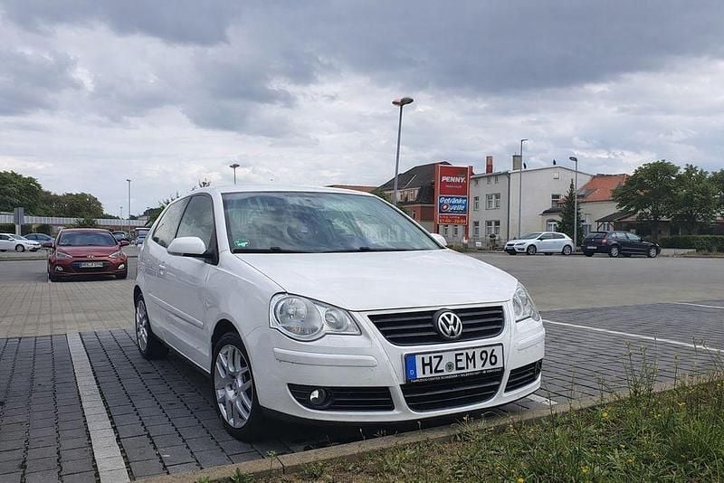 Gebraucht VW Polo United 80 PS (58 kW) 2008 Weiß Kleinwagen