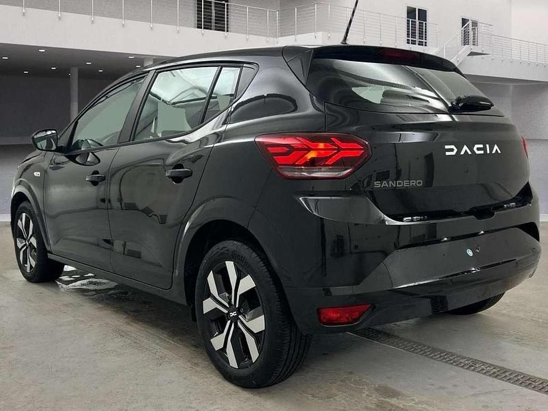 Gebraucht Dacia Sandero Expression 91 PS (66 kW) 2025 Perlmuttschwarz Kleinwagen