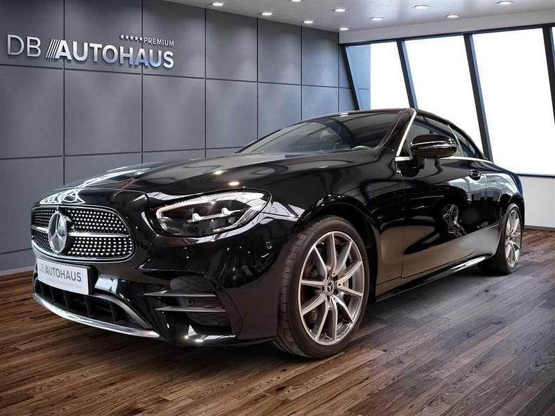 Schwarz Gebraucht 2022 Mercedes E450 AMG line Cabrio | 59.780 € (Teuer) - Bild 1/4