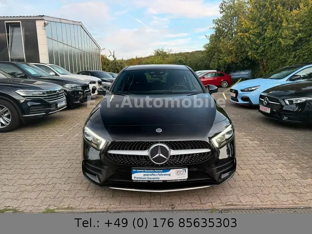 Gebraucht Mercedes A200 Style 163 PS (119 kW) 2018 Schwarz Limousine
