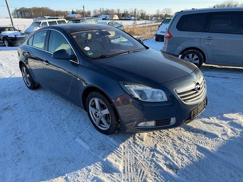 Gebraucht Opel Insignia Cosmo 260 PS (191 kW) 2009 Blau Limousine