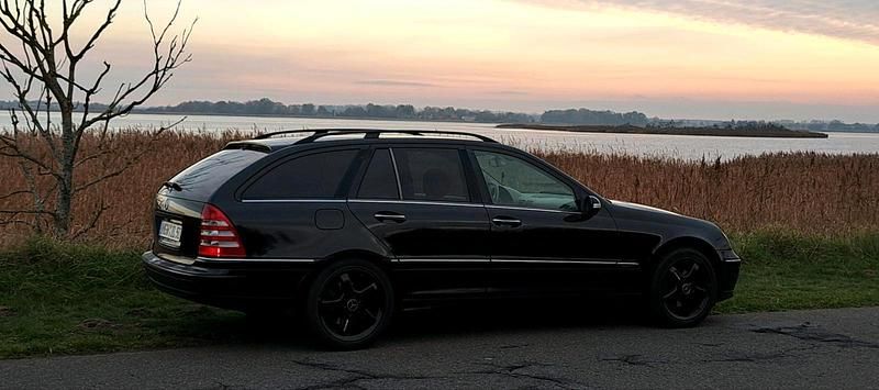 Gebraucht Mercedes C220 2005 Schwarz Kombi