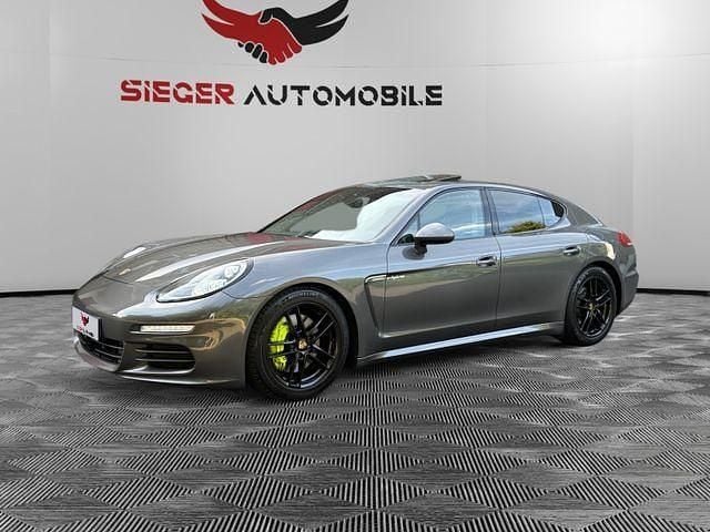 Grau Gebraucht 2016 Porsche Panamera S E-Hybrid Limousine | 43.990 € (Superpreis) - Bild 1/4
