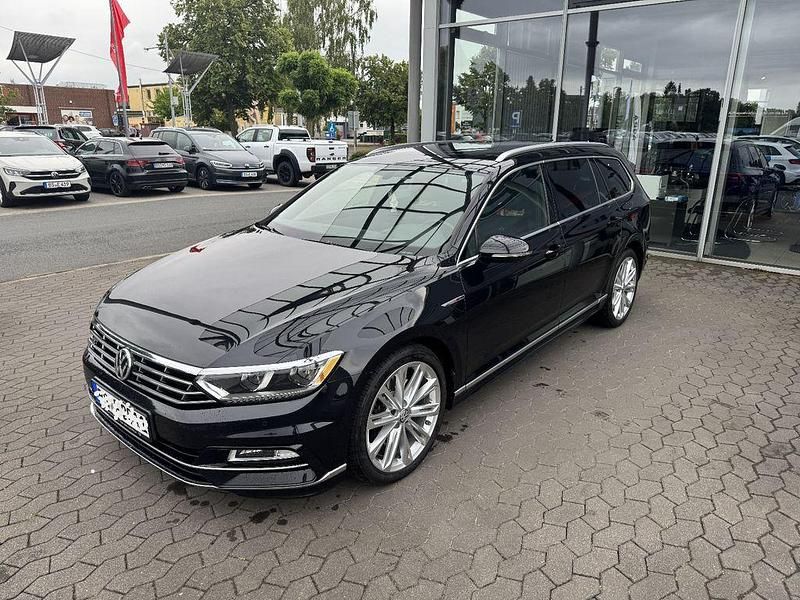 Gebraucht VW Passat R-line 239 PS (175 kW) 2016 Schwarz Kombi