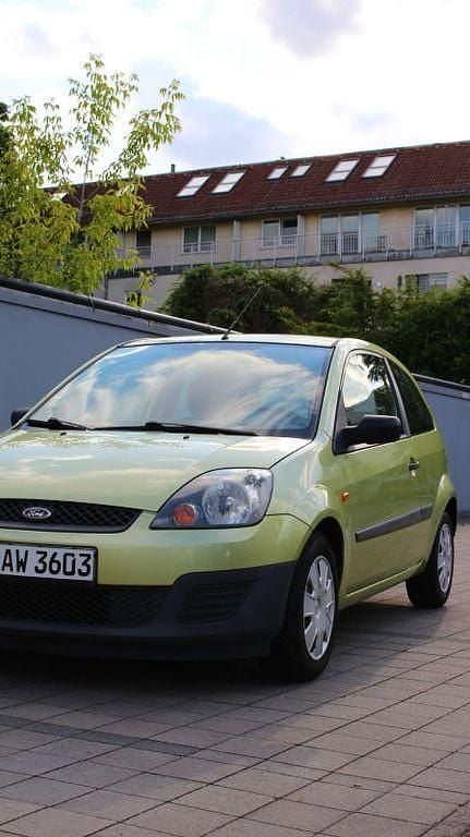 Gebraucht Ford Fiesta 60 PS (44 kW) 2006 Gelb Kleinwagen