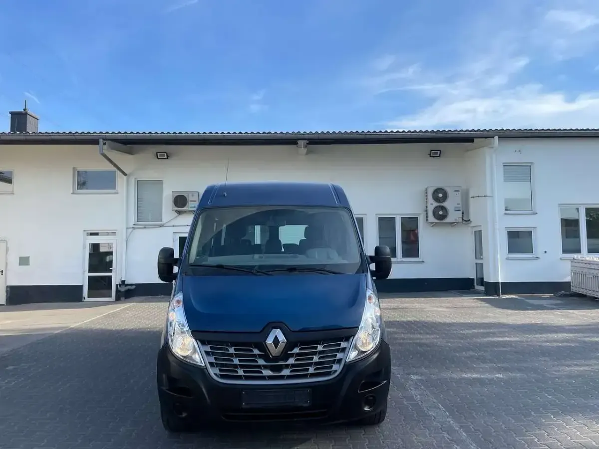 Używany Renault Master 145 KM (106 kW) 2017 Niebieski Van