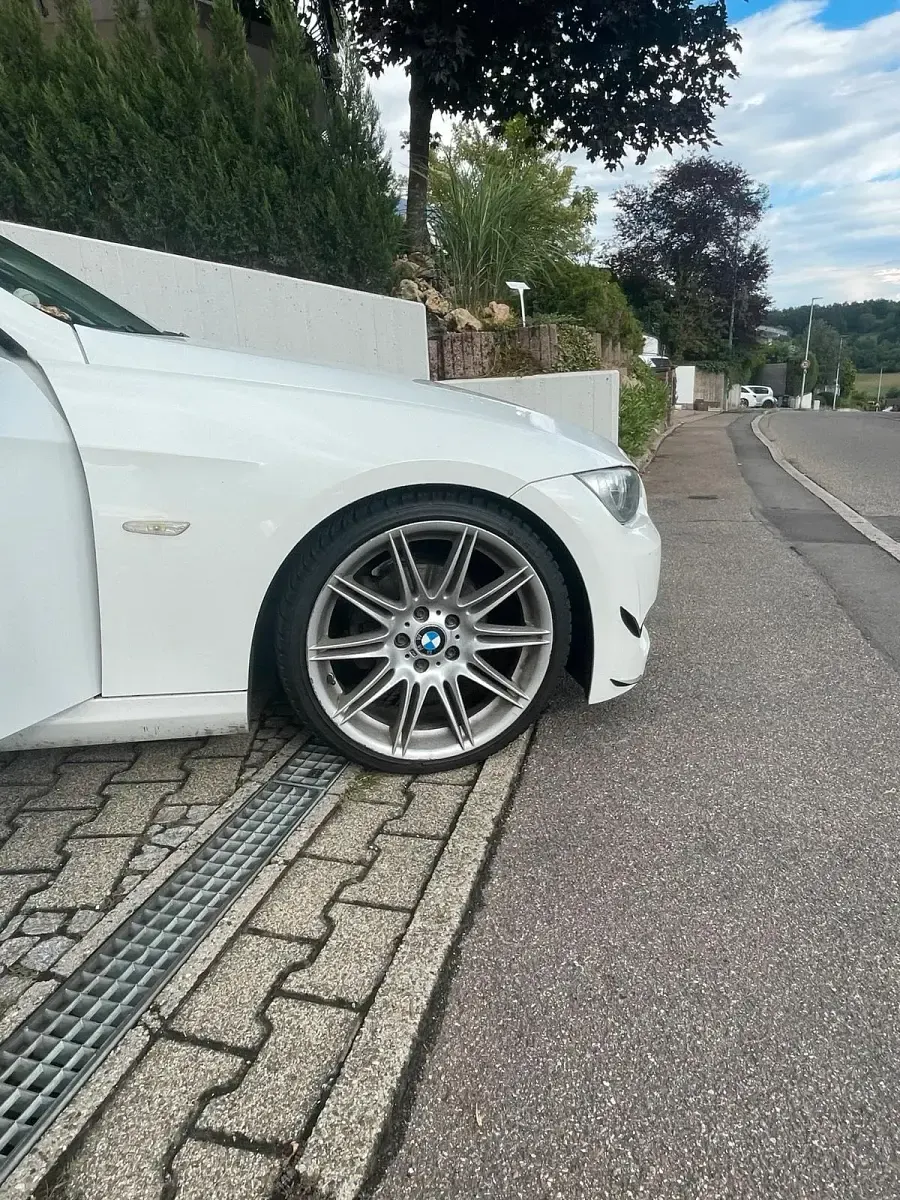 Gebraucht BMW 320 M Sport 175 PS (128 kW) 2008 Weiß Cabrio
