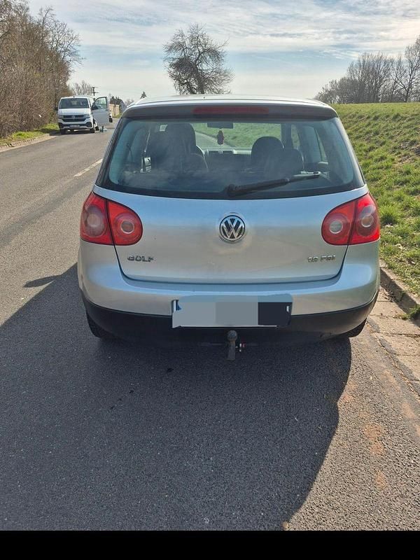 Gebraucht VW Golf Sportline 116 PS (85 kW) 2004 Silber Coupé
