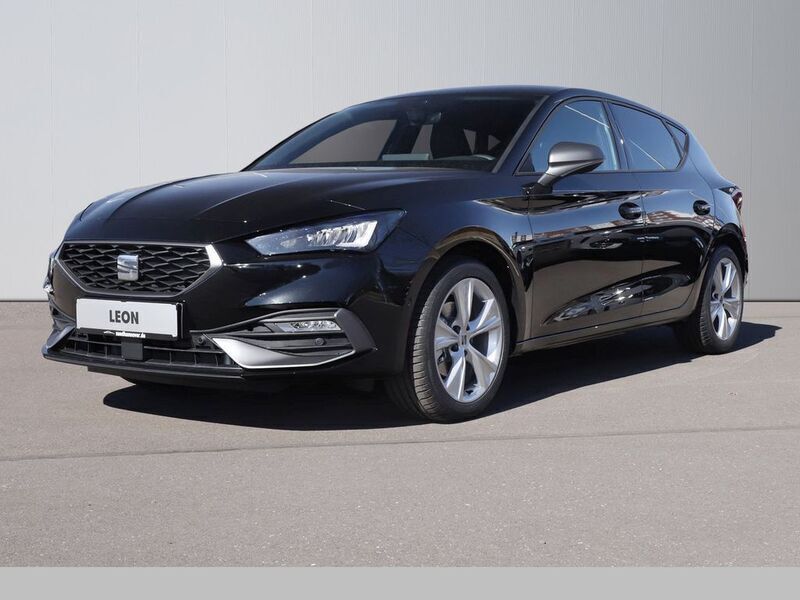 Schwarz Gebraucht 2025 Seat Leon Beats Limousine | 30.880 € (Fairer Preis) - Bild 1/4