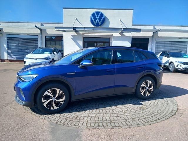 Second-hand VW ID.4 Pure 125 kW (170 CP) 2023 Albastru SUV