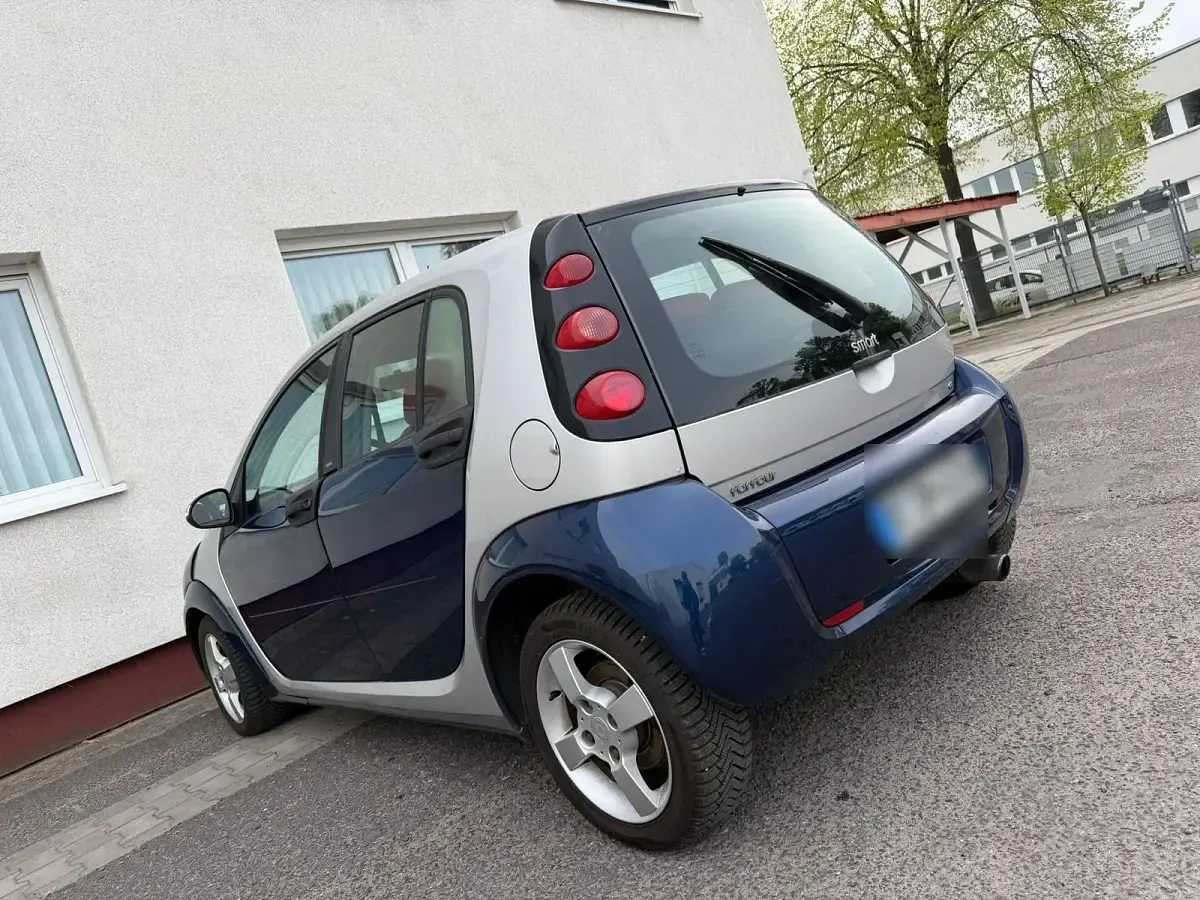 Usado Smart ForFour 95 HP (69 kW) 2005 Azul Citadino