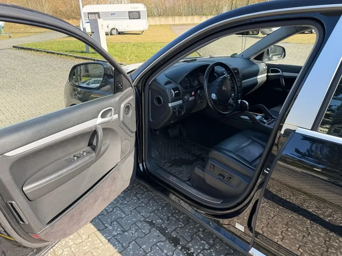 Gebraucht Porsche Cayenne 250 PS (183 kW) 2006 Schwarz SUV