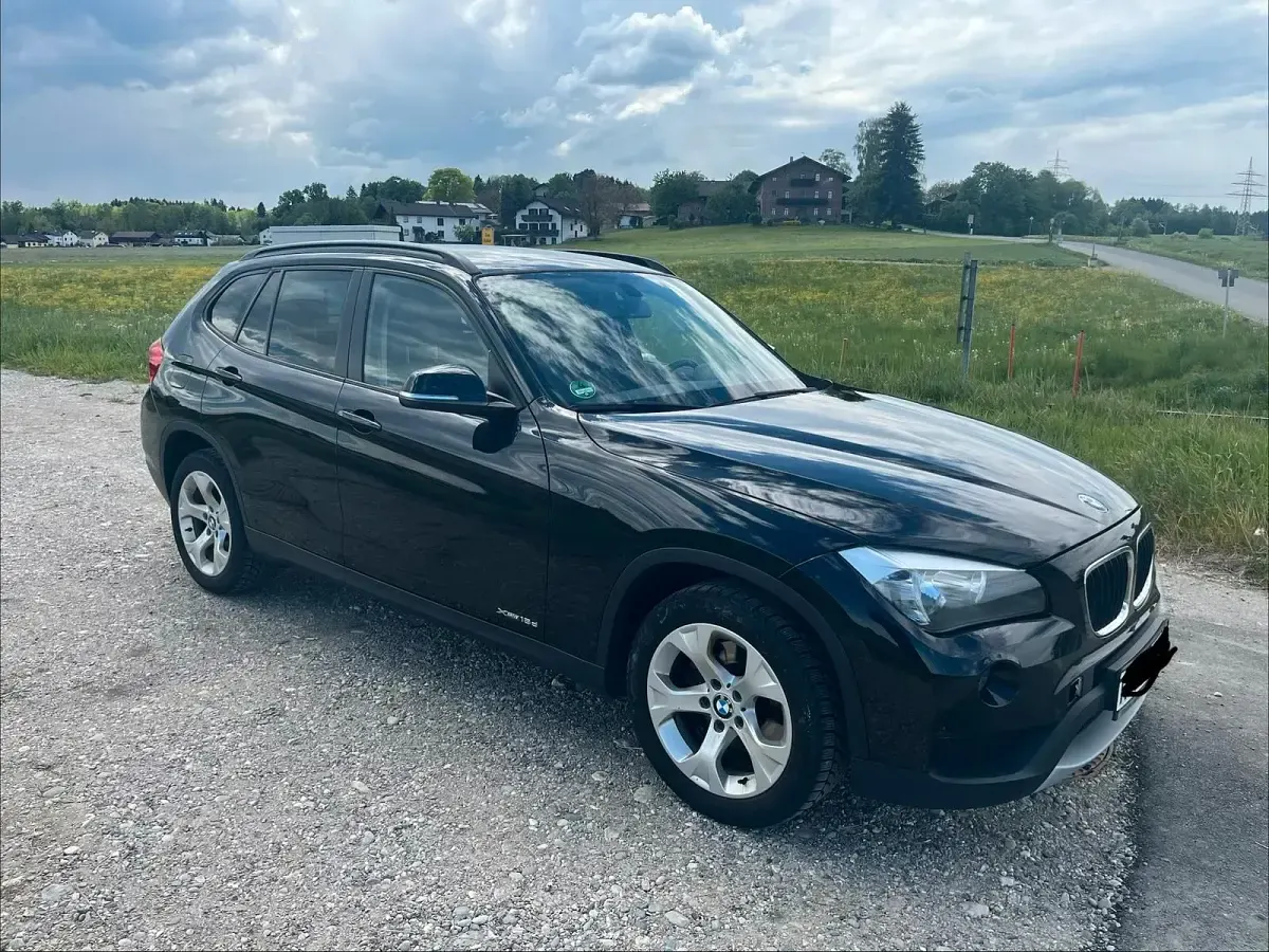 Second-hand BMW X1 143 CP (105 kW) 2014 Negru SUV