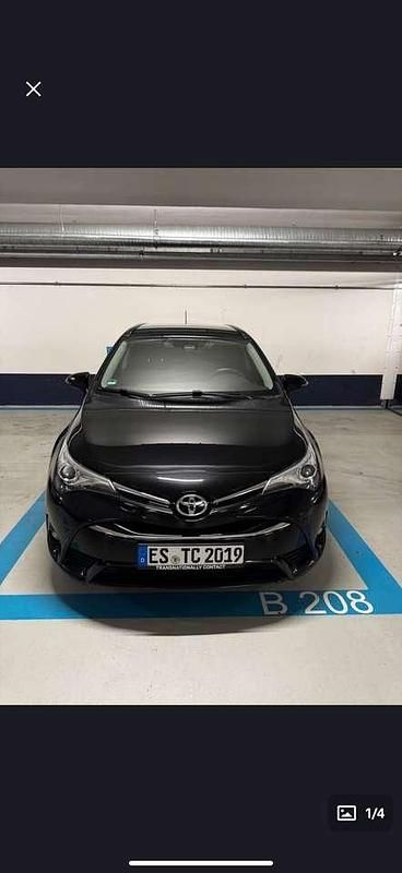 Gebraucht 2015 Toyota Avensis Comfort Kombi | 8.500 € (Guter Preis) - Bild 1/4