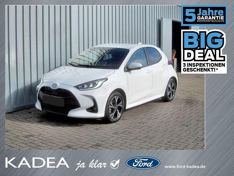 Schneeweiss Neu 2025 Toyota Yaris Hybrid Kleinwagen | 23.290 € (Guter Preis) - Bild 1/1