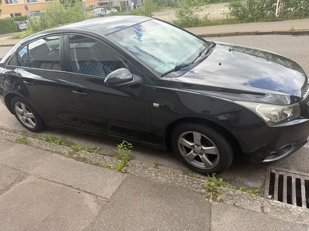 Gebraucht Chevrolet Cruze LS 113 PS (83 kW) 2009 Schwarz Limousine