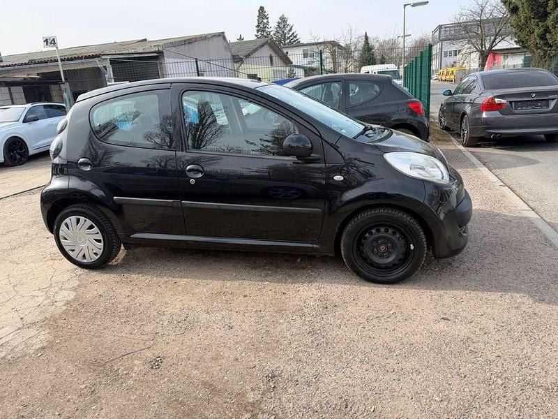 Gebraucht Citroën C1 Exclusive 68 PS (50 kW) 2008 Schwarz Kleinwagen
