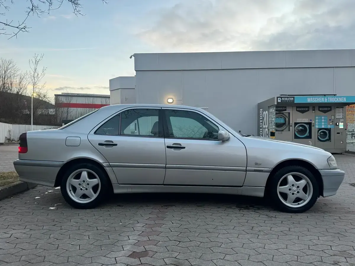 Gebraucht Mercedes C230 194 PS (142 kW) 1998 Silber Limousine