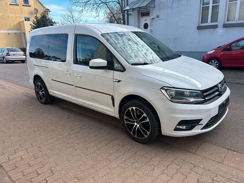 Gebraucht VW Caddy Maxi 102 PS (75 kW) 2019 Weiß Van / Kleinbus