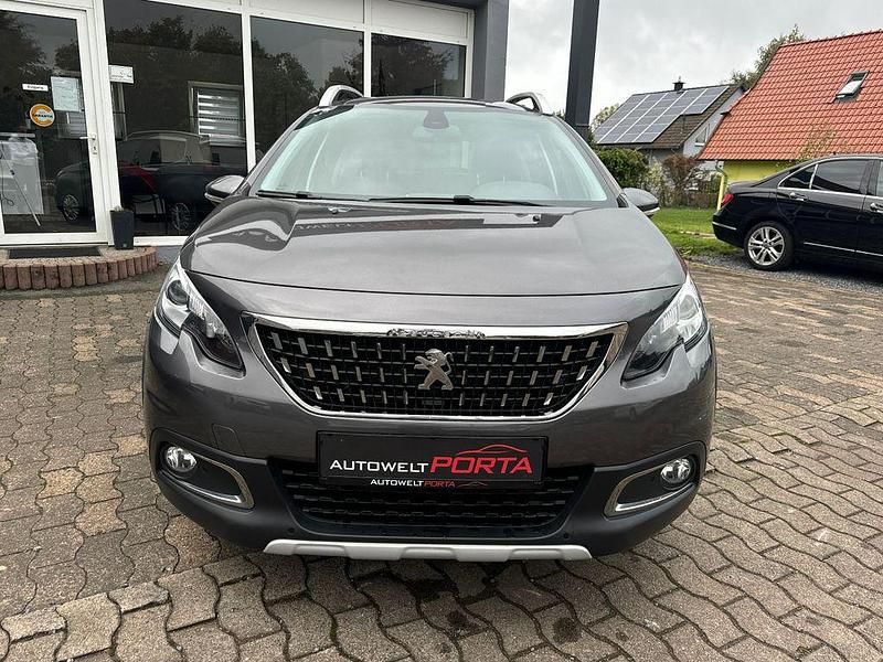 Gebraucht 2019 Peugeot 2008 Allure SUV | 12.890 € (Guter Preis) - Bild 1/4