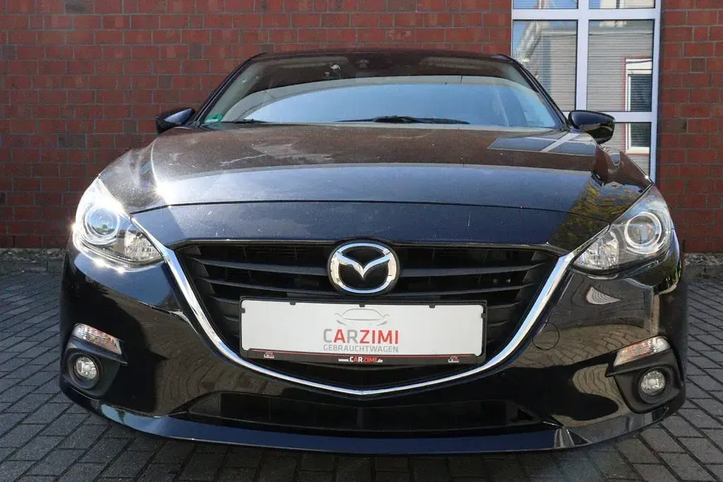 Używany Mazda 3 Center-Line 120 KM (88 kW) 2016 Czarny Sedan/Limuzyna