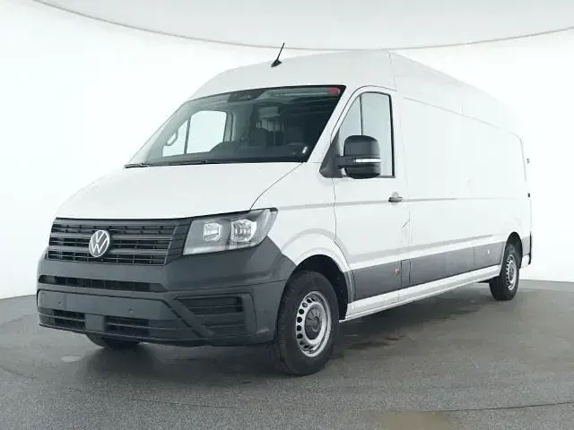 Gebraucht VW Crafter 177 PS (130 kW) 2025 Weiß Van
