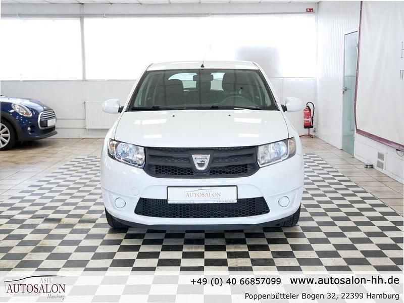 Gebraucht Dacia Sandero Ambiance 90 PS (66 kW) 2014 Weiß Limousine