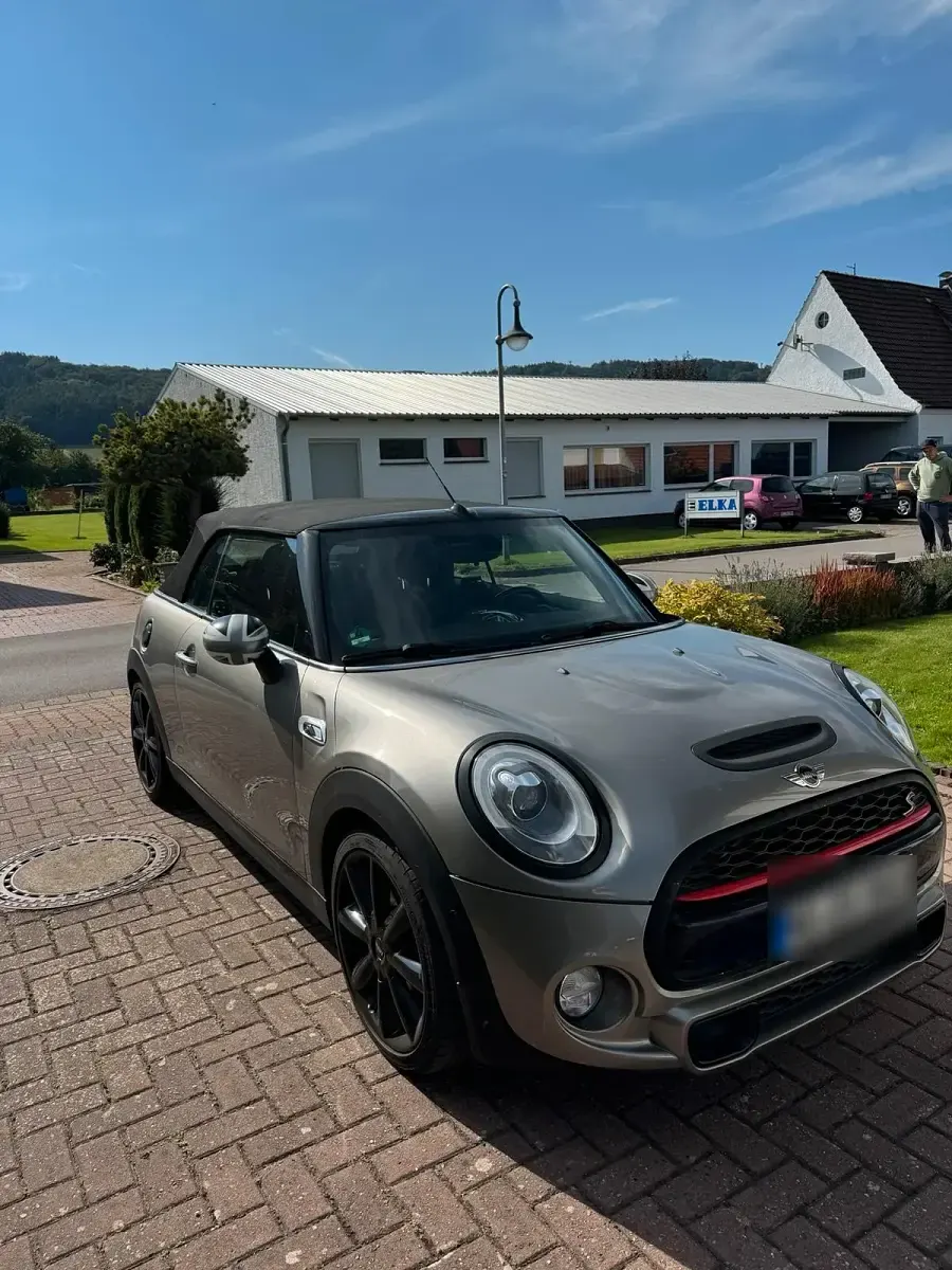 Gebraucht Mini Cooper S Cabriolet 192 PS (141 kW) 2016 Grau Cabrio